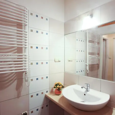 بيت خشبي Ajna Park W Uzdrowisku