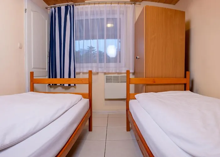 Alojamento de Turismo Selvagem Ajna Park W Uzdrowisku *